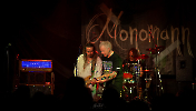 mono (39)